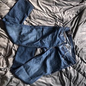 A&F Rustin Athletic Skinny Jeans dark wash 32/32